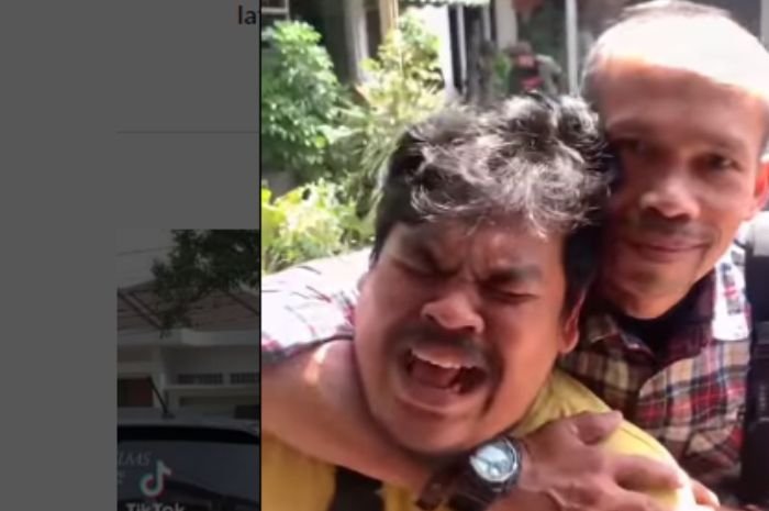 Sesumbar Berani Duel, Didu Langsung Disergap dan Dipiting Remon Preman Pensiun 6 hingga Minta Ampun