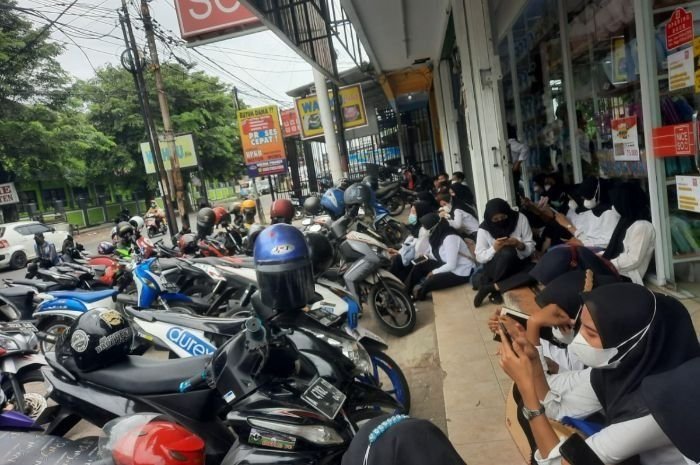 Hanya 749 Orang Daftar Job Fair Serang Banten dengan 82 Lowongan, Apakah Kalian Siap Lolos? 1 Hanya 749 Orang Daftar Job Fair Serang Banten dengan 82 Lowongan, Apakah Kalian Siap Lolos?