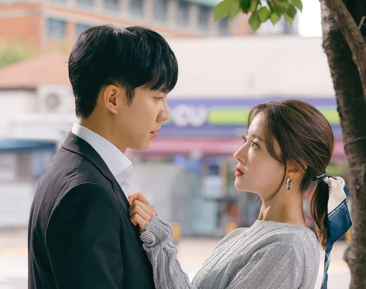 Nonton Drakor The Law Cafe Episode 12 Sub Indo Full HD, Bukan di Dramaqu dan Telegram 1 Link Nonton Drakor The Law Cafe Episode 7 Sub Indo, Lengkap dengan Spoiler dan Jadwal Tayang