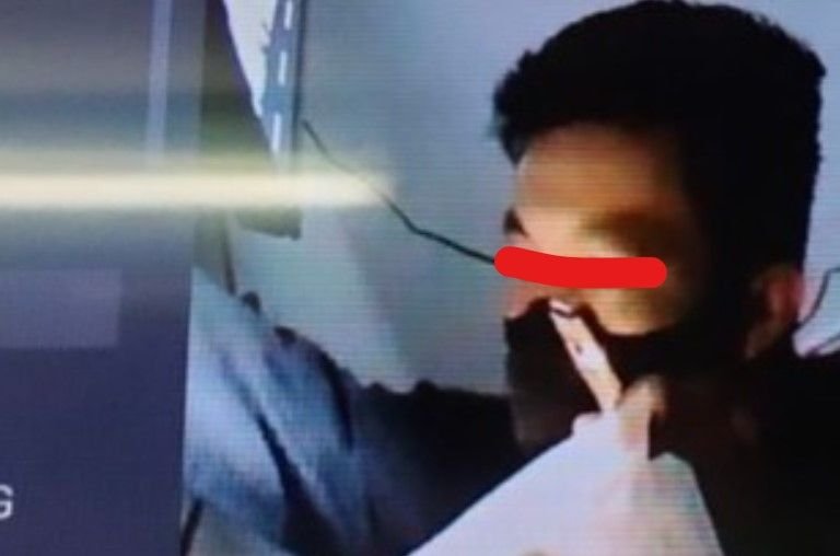 Gasak Uang Hingga Barang Elektronik, Begini Detik-detik Aksi Maling di Toko Kue Ruben Onsu 1 Gasak Uang Hingga Barang Elektronik, Begini Detik-detik Aksi Maling di Toko Kue Ruben Onsu