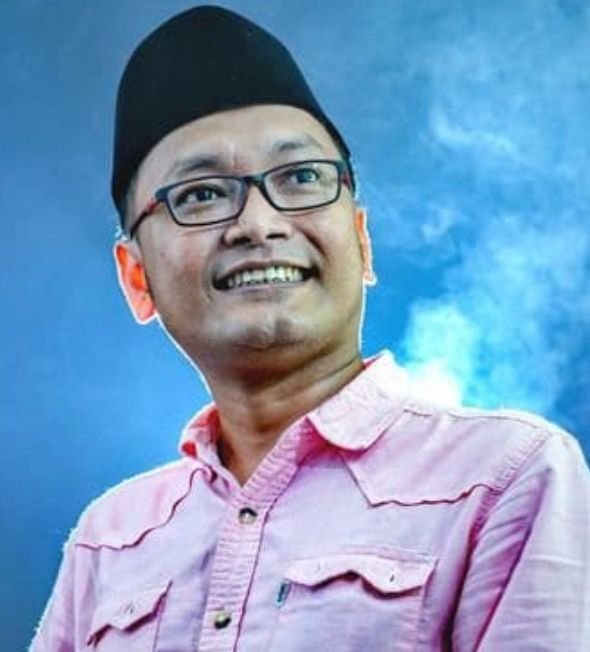 Guntur Romli Sebut Isu Ijazah Palsu Jokowi Pengalihan Isu Kasus Korupsi Formula E 1 Guntur Romli Sebut Isu Ijazah Palsu Jokowi Pengalihan Isu Kasus Korupsi Formula E