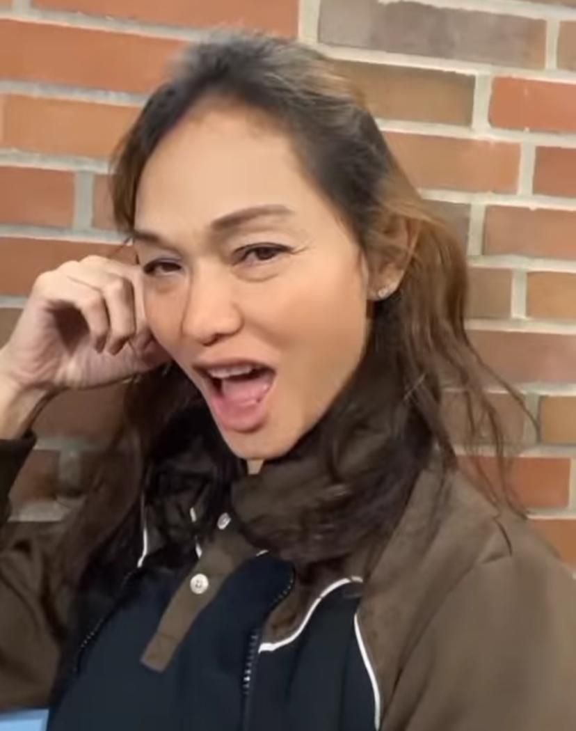 Kenapa Bunda Corla Viral? Sampe Live IG Ditonton Deretan Artis dan Diberi Julukan Ratu Jreng 1 Kenapa Bunda Corla Viral? Sampe Live IG Ditonton Deretan Artis dan Diberi Julukan Ratu Jreng
