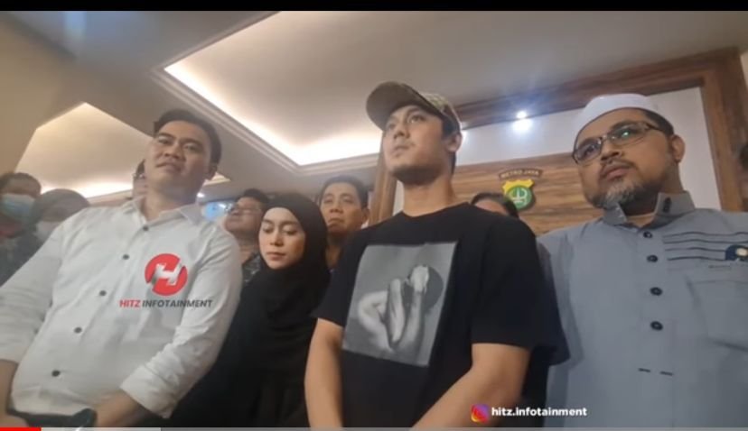 Usai Bikin Resah, Rizky Billar dan Lesti Kejora Meminta Maaf ke Publik: Saya Hampir Gagal 1 Usai Bikin Resah, Rizky Billar dan Lesti Kejora Meminta Maaf ke Publik: Saya Hampir Gagal