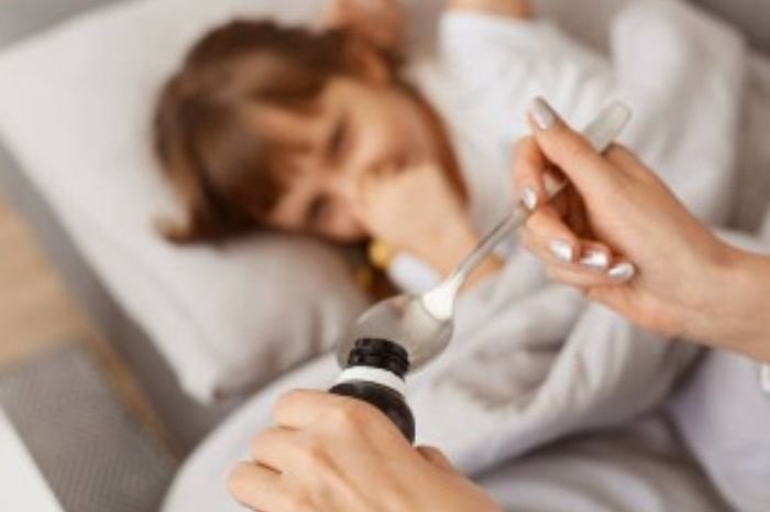 Heboh Daftar 10 Obat Sirup yang Diduga Mengandung Etilen Glikol, Kemenkes Angkat Bicara