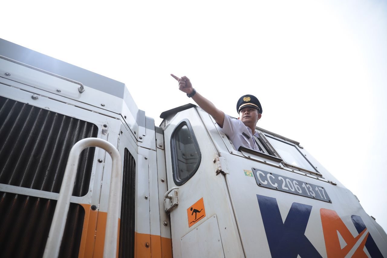 Link Lowongan Kerja KAI Lengkap dari Syarat Sampai Posisinya, Gajinya Bikin Melongo