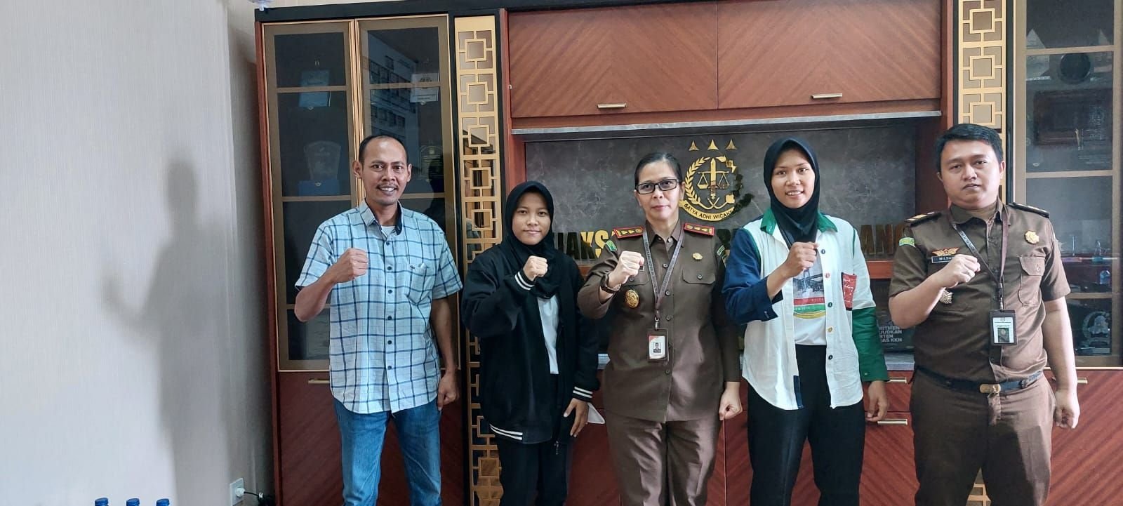 Kepala Kejaksaan Negeri Pandeglang Suport Atlet Asian Games Asal Patia 2 Kepala Kejaksaan Negeri Pandeglang Suport Atlet Asian Games Asal Patia