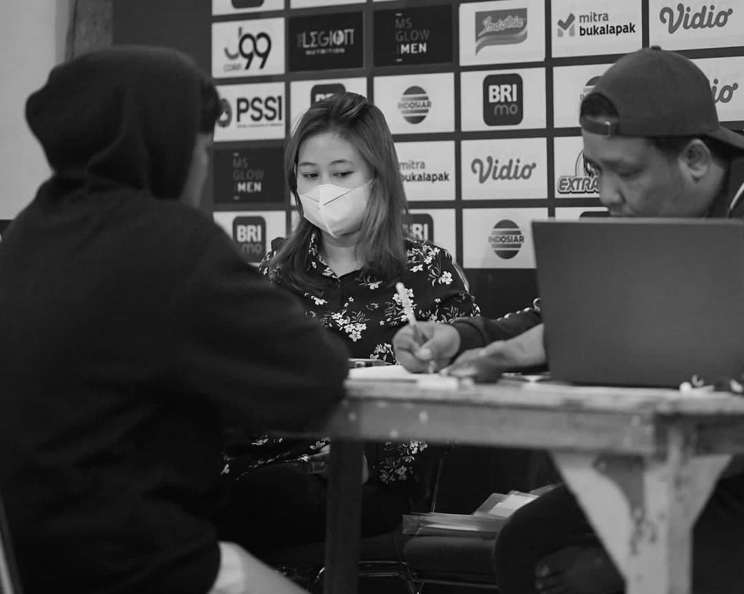 Laporan Korban Tragedi Kanjuruhan ke Crisis Center Arema FC Terus Bertambah 1 Laporan Korban Tragedi Kanjuruhan ke Crisis Center Arema FC Terus Bertambah