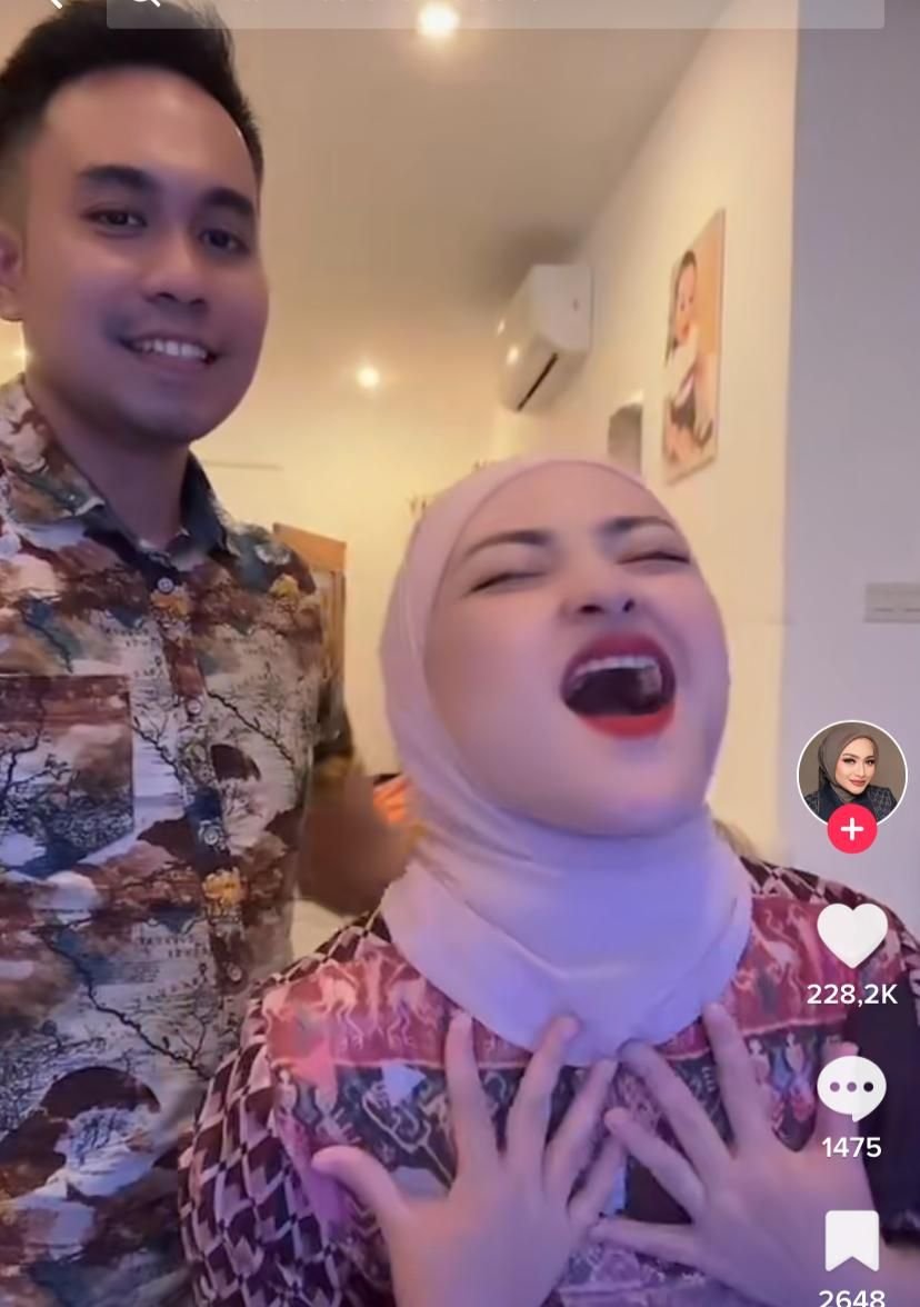 Nathalie Holscher Pamer Kemesraan dengan Sang Mantan, Warganet: Cepet Banget Move On nya