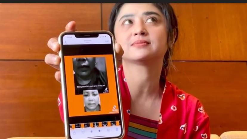 Dewi Persik Dihina Jual Diri, Siap Penjarakan Fans Lesti Kejora: Saya Cari Sampean 1 Dewi Persik Dihina Jual Diri, Siap Penjarakan Fans Lesti Kejora: Saya Cari Sampean