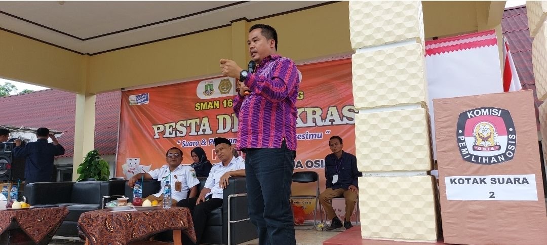 SMAN 16 Pandeglang Gelar Pesta Demokrasi untuk Tentukan Ketua OSIS