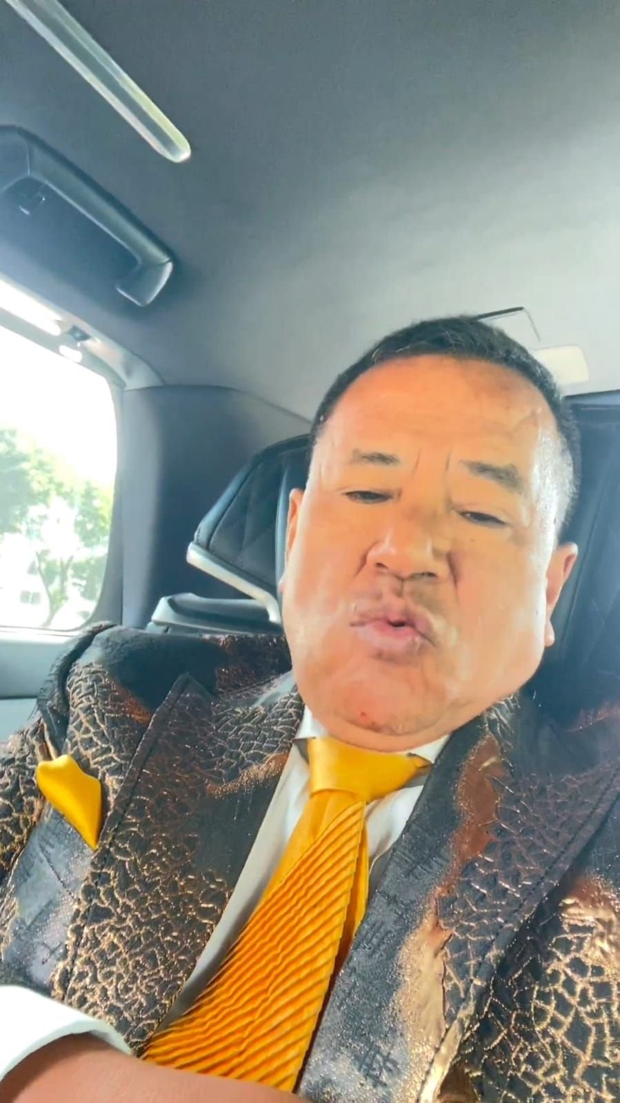 Ribuan Warga Mengeluh Premanisme di Terminal Kampung Rambutan, Hotman Paris : Tembak di Tempat