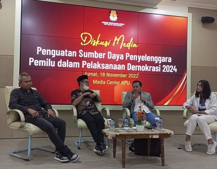 Tetap Boleh Punya Pilihan Politik, Begini Tips CEO ProMedia Agar Netralitas dan Independensi Jurnalis Terjaga