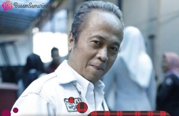 Penyebab Ki Joko Bodo Meninggal Dunia, Sempat Kesulitan Berjalan hingga Harus Pakai Tongkat 1 Penyebab Ki Joko Bodo Meninggal Dunia, Sempat Kesulitan Berjalan hingga Harus Pakai Tongkat