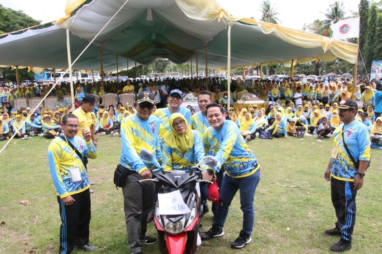 Guru di Kabupaten Serang Diminta Tinggalkan Perilaku Kolonial Seperti ....