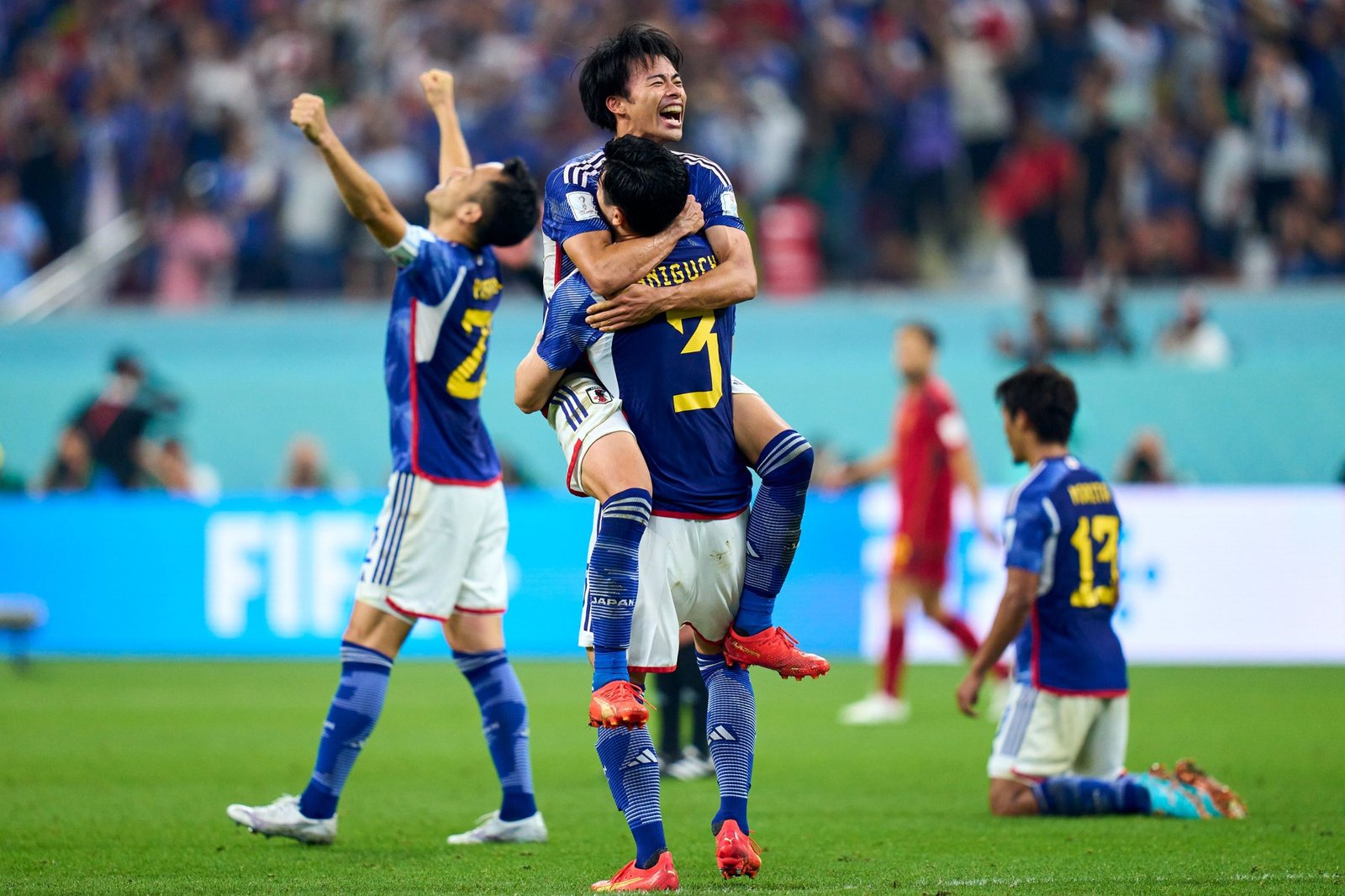 Jepang Lolos 16 Besar Piala Dunia 2022 Sebagai Juara Grup E , Samurai Biru Asia itu Tebas Spanyol 2-1 2 Jepang Lolos 16 Besar Piala Dunia 2022 Sebagai Juara Grup E , Samurai Biru Asia itu Tebas Spanyol 2-1