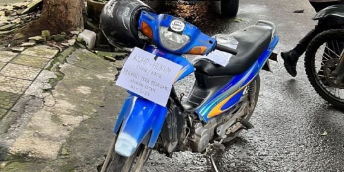 Bahan Peledak Belum Bisa Dipastikan, Tulisan RKUHP di Motor Diduga Milik Pelaku Bom Bunuh Diri Diusut Polisi