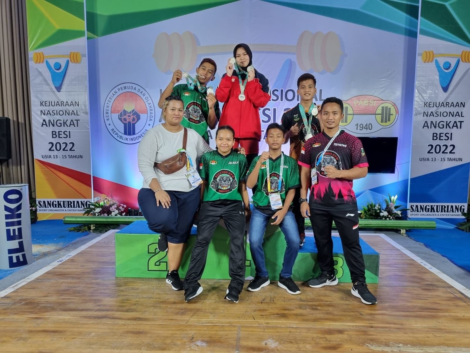 Angkat Besi Banten Bawa Pulang 9 Medali Perak dari Kejurnas di Bogor