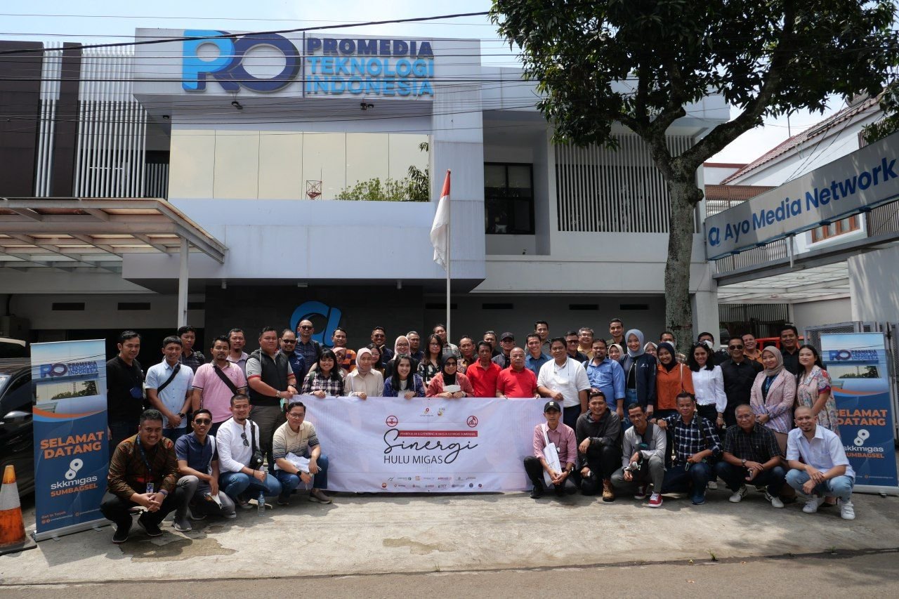 Tim Humas SKK Migas Wilayah Sumbagsel Kunjungi Kantor Promedia Teknologi Indonesia di Bandung 3 Tim Humas SKK Migas Wilayah Sumbagsel Kunjungi Kantor Promedia Teknologi Indonesia di Bandung