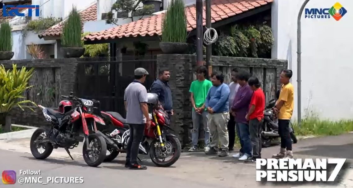 Spoiler Preman Pensiun 7 Episode 33A: Cecep Atur Strategi untuk Serang Kelompok Bang Edi 1 Spoiler Preman Pensiun 7 Episode 33A: Cecep Atur Strategi untuk Serang Kelompok Bang Edi