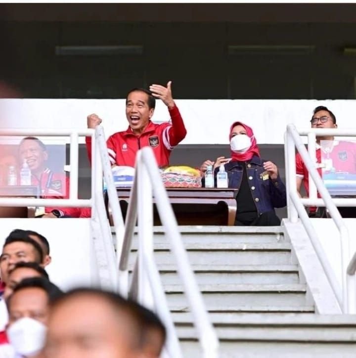 Penampilan Perdana Timnas vs Kamboja di Piala AFF 2022 Ditonton Langsung Jokowi dan Istri 9 Penampilan Perdana Timnas vs Kamboja di Piala AFF 2022 Ditonton Langsung Jokowi dan Istri