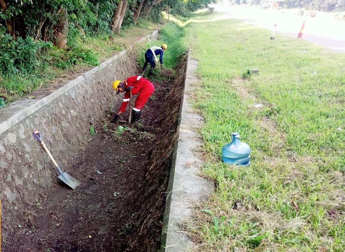 Cuaca Ekstrem Mengintai, Pengelola Tol Tangerang Merak Tim Tanggap Darurat hingga Intensifkan Pemeliharaan 7 Cuaca Ekstrem Mengintai, Pengelola Tol Tangerang Merak Tim Tanggap Darurat hingga Intensifkan Pemeliharaan