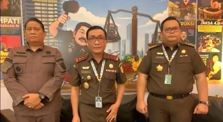 Ssssttt.... Kejati Banten Usut Dugaan Korupsi di Bank Himbara, Kerugian Negara Lebih dari Rp 8 Miliar 2 Ssssttt.... Kejati Banten Usut Dugaan Korupsi di Bank Himbara, Kerugian Negara Lebih dari Rp 8 Miliar