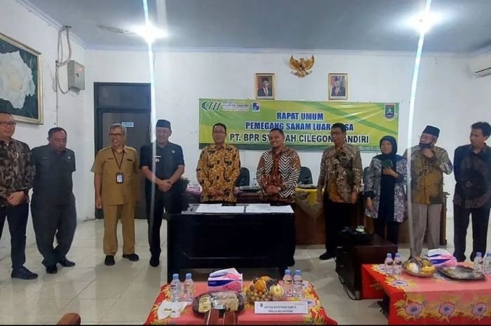 Bebenah, Walikota Cilegon Helldy Agustian Boyong Eks Bankir Bukopin Jadi Bos BPRSCM 8 Bebenah, Walikota Cilegon Helldy Agustian Boyong Eks Bankir Bukopin Jadi Bos BPRSCM