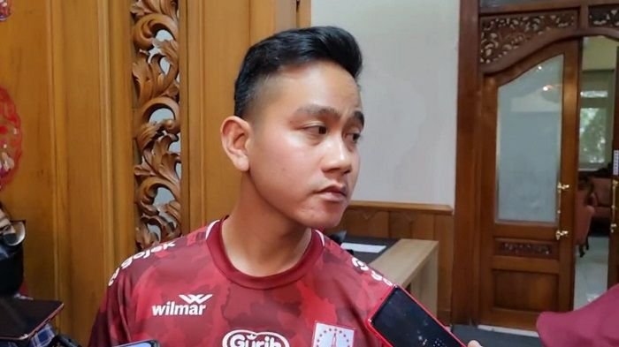 Tanggapan Gibran Rakabuming Ketika Jokowi Disamakan dengan Firaun Membuat Terkejut 1 Tanggapan Gibran Rakabuming Ketika Jokowi Disamakan dengan Firaun Membuat Terkejut