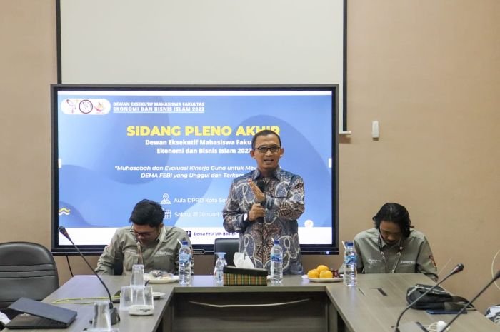 Wakil Ketua DPRD Kota Serang Hasan Basri Sarankan Mahasiswa Kuasai IT Agar Bisa Begini 8 Wakil Ketua DPRD Kota Serang Hasan Basri Sarankan Mahasiswa Kuasai IT Agar Bisa Begini
