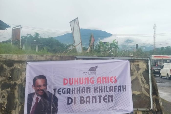 Anies Baswedan Datang ke Banten, Spanduk Dukung Khilafah Berlogo HTI Terbentang di Pandeglang