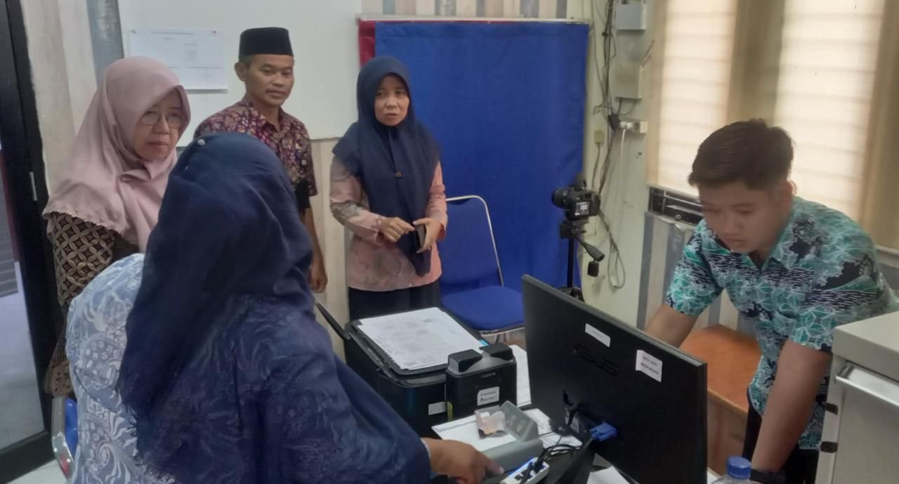 Pelayanan Dokumen Kependudukan KTPel di Kelurahan, Disdukcapil Kota Cilegon Minta Tempat Representatif 1 Pelayanan Dokumen Kependudukan KTPel di Kelurahan, Disdukcapil Kota Cilegon Minta Tempat Representatif