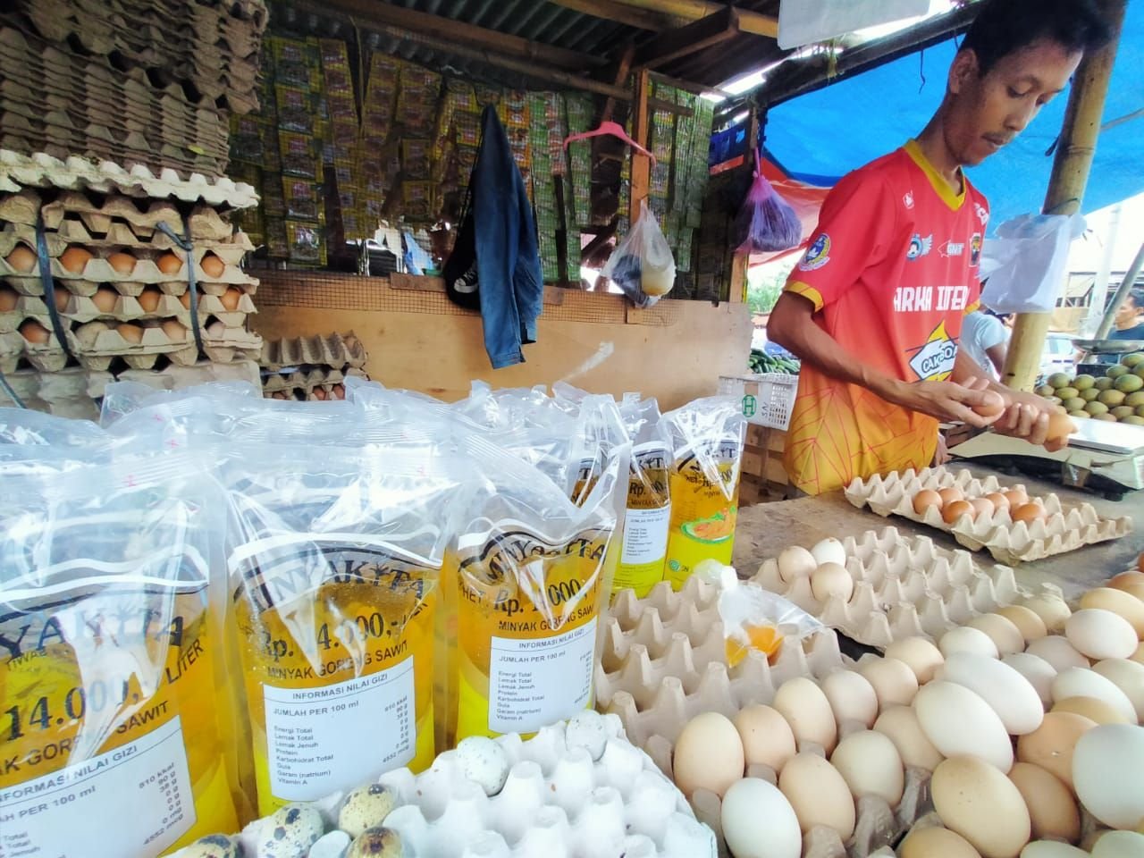 Warga Kota Serang Keluhkan Takaran Minyak Kita yang Kurang, Menyusut Sampai Serempatnya