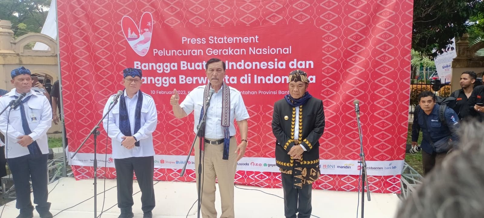 Buka Kick-off Gernas BBI dan BBWI 2023 di Banten, Luhut Binsar Pandjaitan Targetkan Rp950 Triliun Transaksi