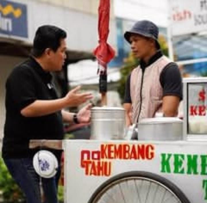 Kala Ketum PSSI Erick Thohir Bertemu dengan Wasit Liga 2, Bukan di Lapangan tapi.....