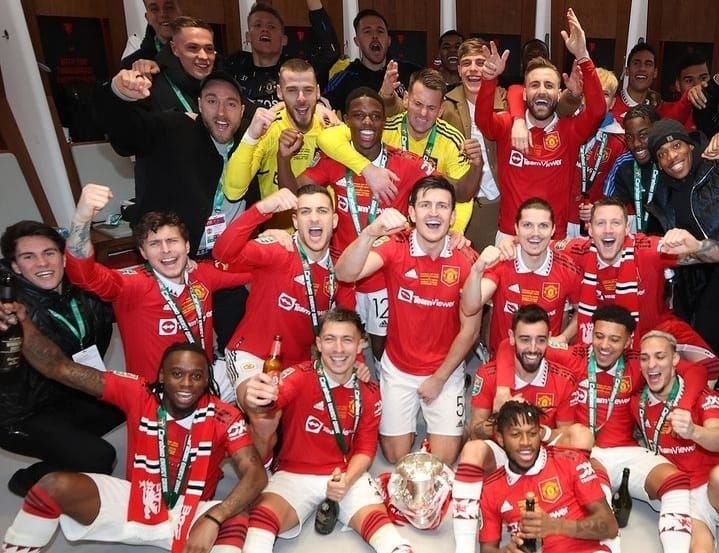 Setelah 6 Tahun Puasa Gelar, Manchester United Akhirnya Juara Carabao Cup 2022-2023 Usai Gebuk Tim Sultan 1 Setelah 6 Tahun Puasa Gelar, Manchester United Akhirnya Juara Carabao Cup 2022-2023 Usai Gebuk Tim Sultan