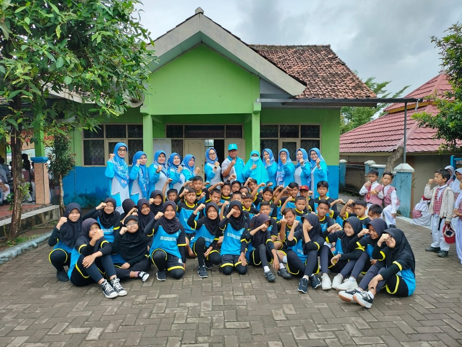 SDN 3 Kaduagung Timur Raih 6 Emas, Pimpin Klasemen Sementara O2SN Cibadak 1 SDN 3 Kaduagung Timur Raih 6 Emas, Pimpin Klasemen Sementara O2SN Cibadak