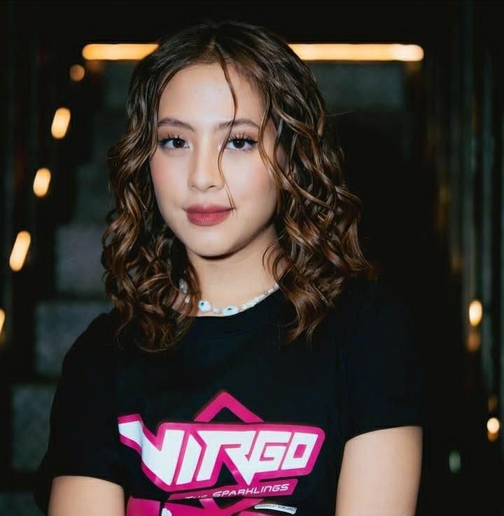 Profil dan Agama Adhisty Zara Pemain di Film Virgo and the Sparklings Lengkap dengan Akun Instagram 1 Profil dan Agama Adhisty Zara Pemain di Film Virgo and the Sparklings Lengkap dengan Akun Instagram