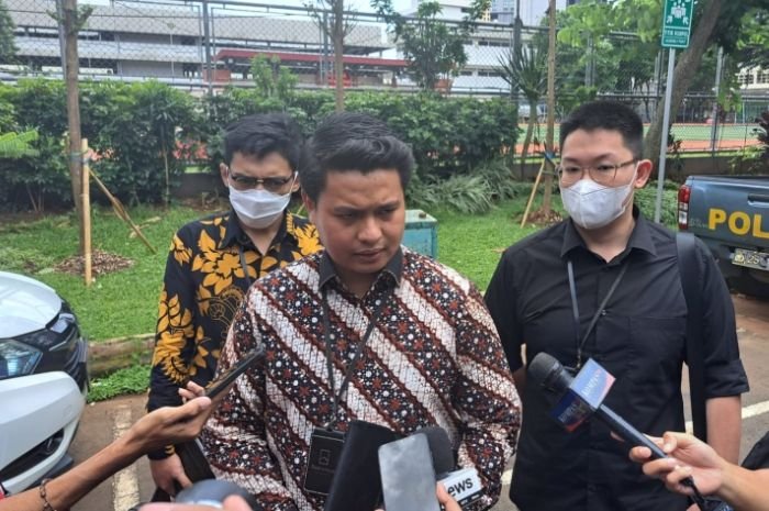 Sambangi Polda Metro Jaya, Pihak AG Siapkan Langkah Ini hingga Sebut-sebut nama David 1 Sambangi Polda Metro Jaya, Pihak AG Siapkan Langkah Ini hingga Sebut-sebut nama David