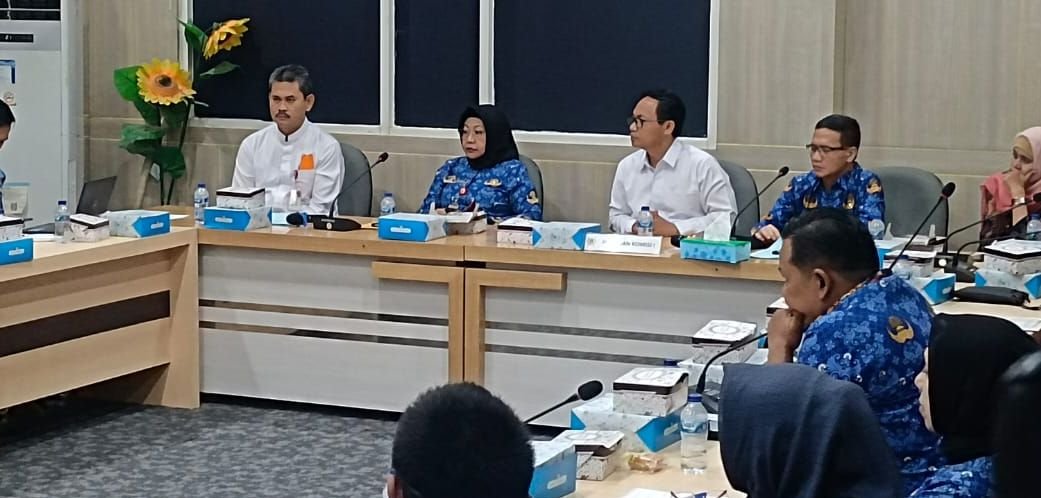 Komisi I DPRD Banten Diduga Coret Calon KI Banten Perwakilan Pemerintah 1 Komisi I DPRD Banten Diduga Coret Calon KI Banten Perwakilan Pemerintah