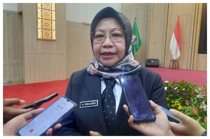 Penunjukan Virgojanti sebagai Plh Sekda Banten Dipersoalkan 1 Penunjukan Virgojanti sebagai Plh Sekda Banten Dipersoalkan
