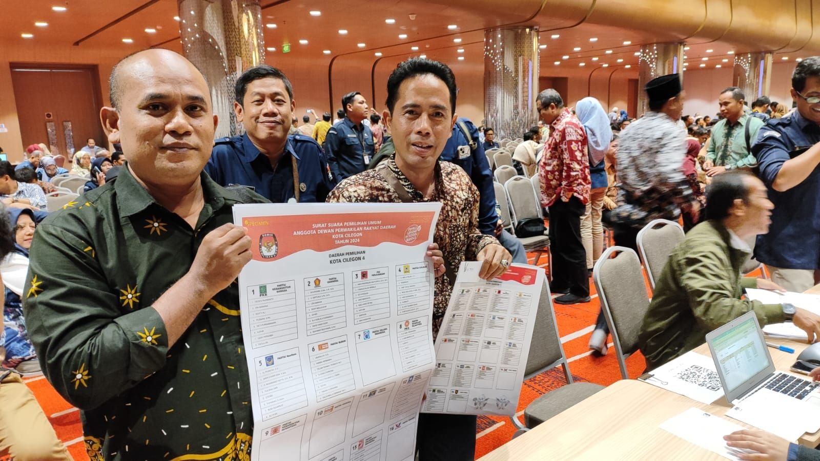 KPU Kota Cilegon Akan Cetak 331.615 Ribu Surat Suara Pileg 2024 7 KPU Kota Cilegon Akan Cetak 331.615 Ribu Surat Suara Pileg 2024