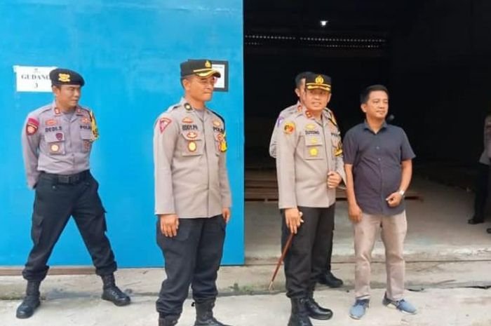 Antisipasi Penyusup, Polres Lebak Beri Pengamanan Berlapis untuk Gudang Logistik Pemilu