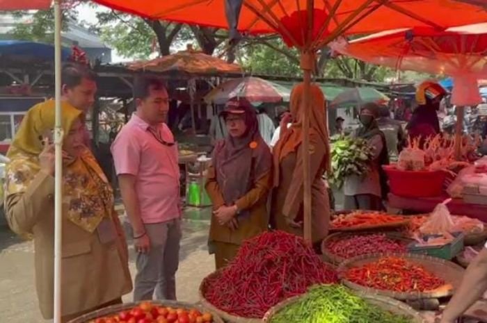 Tim Satgas Pangan Polres Cilegon Warning Pedagang Tak Lakukan Penimbunan Bahan Pangan saat Nataru