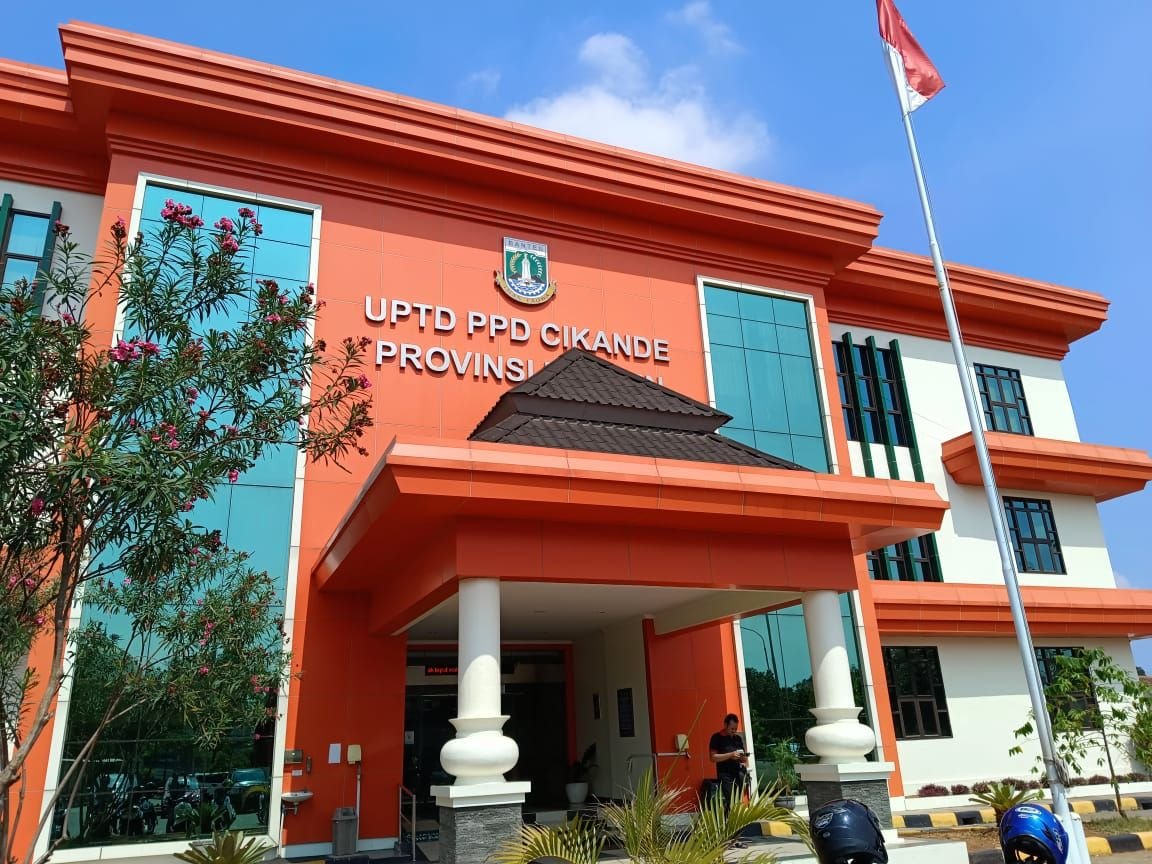 Pendapatan PKB Samsat Cikande Baru Terealisasi 88,79 Persen 3 Pendapatan PKB Samsat Cikande Baru Terealisasi 88,79 Persen