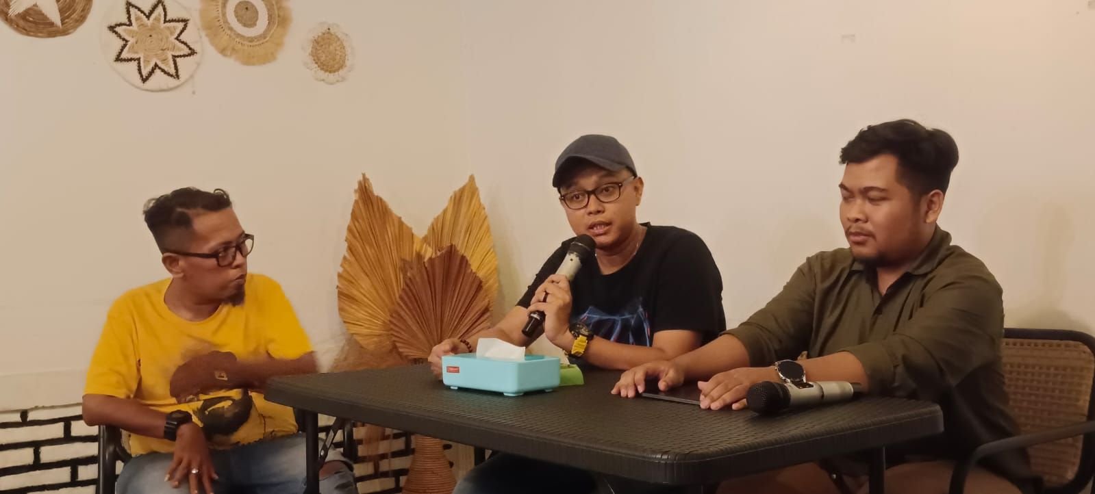 IKA FISIP dan 3 IKA Prodi FISIP Untirta Deklarasikan Dukungan untuk Leo Agustino sebagai Dekan FISIP Untirta