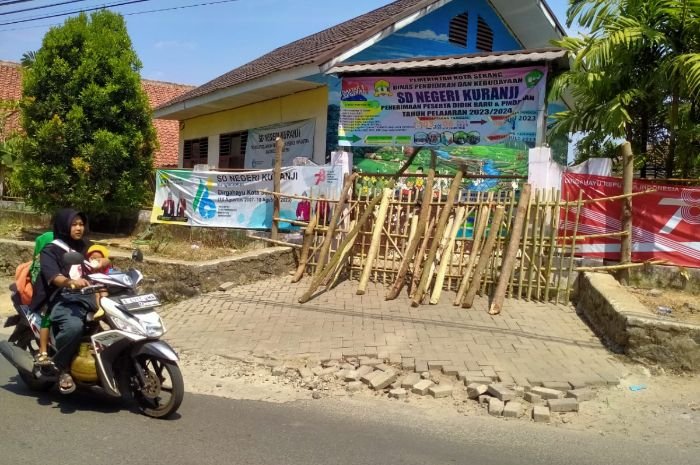 SDN Kuranji Disegel yang Mengaku Ahli Waris, Ketua DPRD Kota Serang Sarankan Pemkot Koordinasi dengan Kepolisian