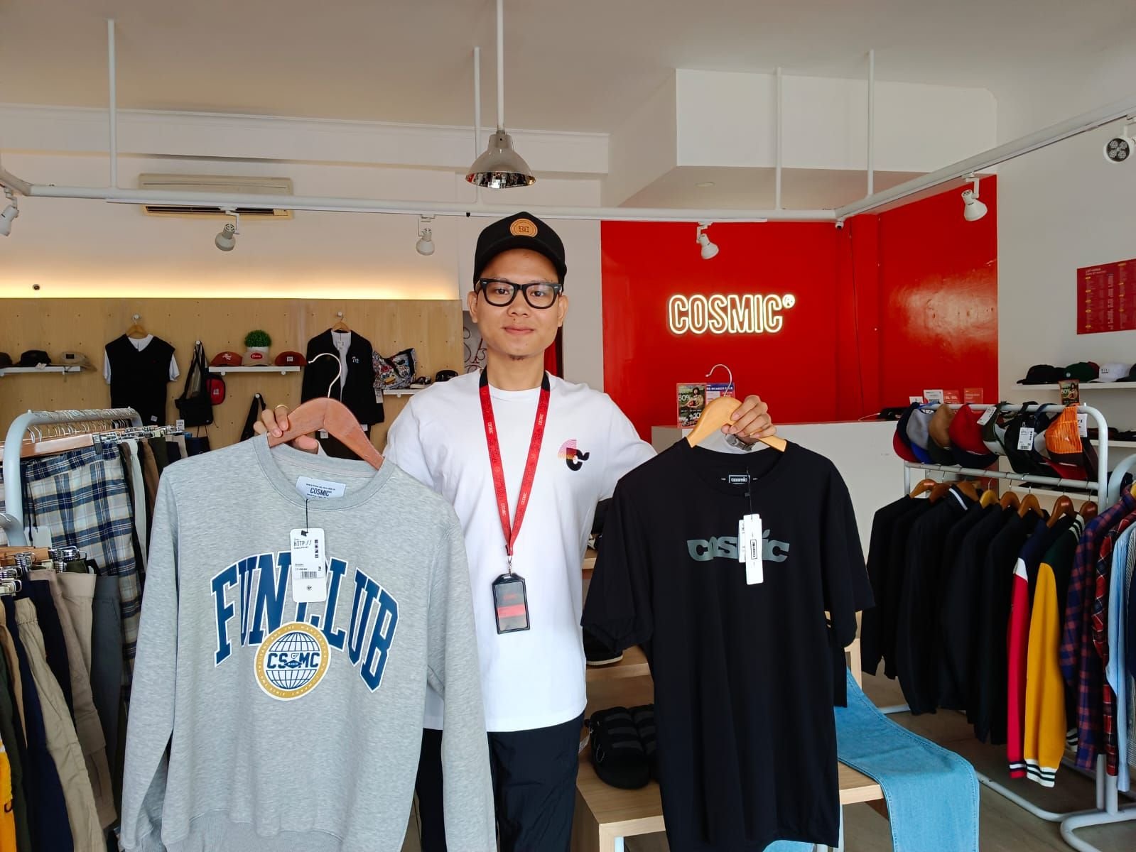 Brand Cosmic Hadirkan Busana Pria yang Keren, Cewek Auto Ngelirik!
