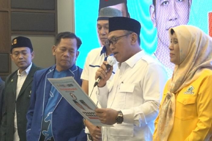 Ditentang Bawaslu, Posisi Helldy di Kursi Ketua TKD Prabowo-Gibran Kota Cilegon Diganti Hasbi Sidik 9 Ditentang Bawaslu, Posisi Helldy di Kursi Ketua TKD Prabowo-Gibran Kota Cilegon Diganti Hasbi Sidik