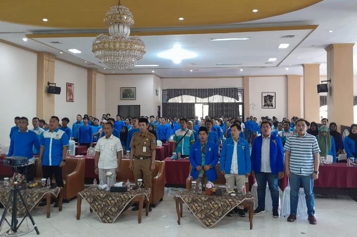 Ada Potensi Besar, DPD KNPI Kabupaten Serang Ajak Pemuda untuk Bisa Lebih 'Eksploitasi' Teknologi 2 Ada Potensi Besar, DPD KNPI Kabupaten Serang Ajak Pemuda untuk Bisa Lebih 'Eksploitasi' Teknologi