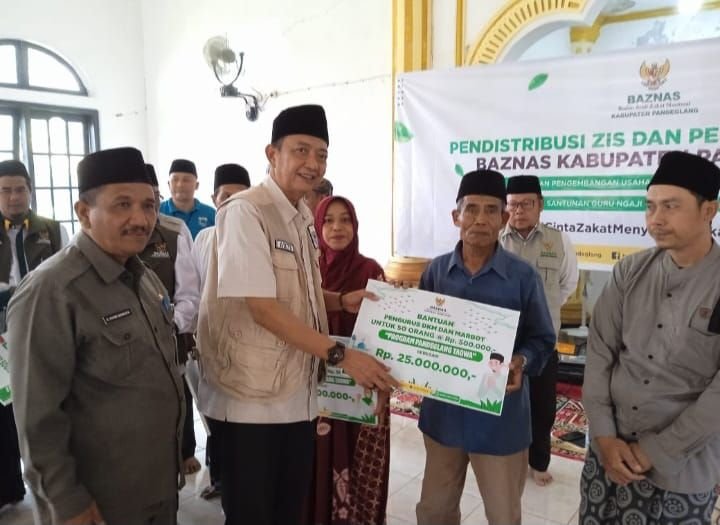 Tujuh Kecamatan di Pandeglang Selatan Terima Bantuan Zakat, Golongan Ini yang Menerima 3 Tujuh Kecamatan di Pandeglang Selatan Terima Bantuan Zakat, Golongan Ini yang Menerima